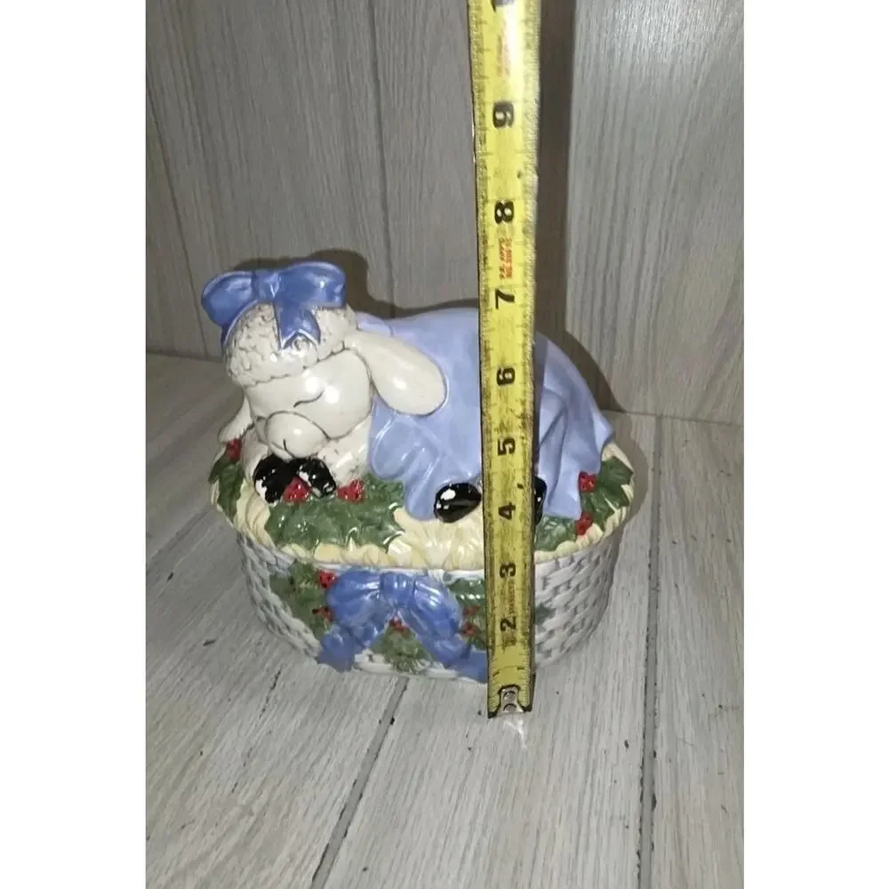 Vtg 94 Hand Painted Lamb On Basket Lidded Candy Dish Holland Mold Heritage